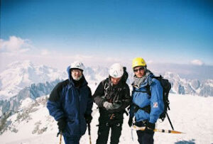 Alpiniste pushtojne majat Maja e Jezercit 2,693 metra lartesi