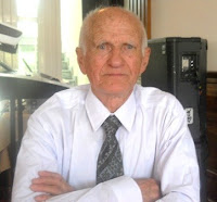 Bajram Jonuzaj,profesor i pare i gjimnazit