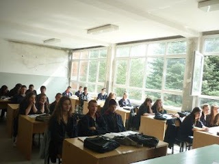 Gjimnazi vellezerit Frasheri (1)