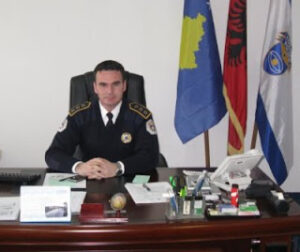 Kapiten Arben Paqarrizi Sektri kunder trafikimit