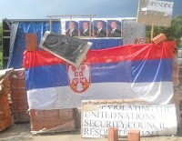 Rudare Flamuri i Serbise ne barrikada