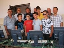 Dhurimi i kompjuteree ne shkllene Prejlepit Waldviertel klinikum