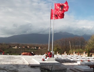 Varrwzat w dwshmorwvw gllogjan (1)