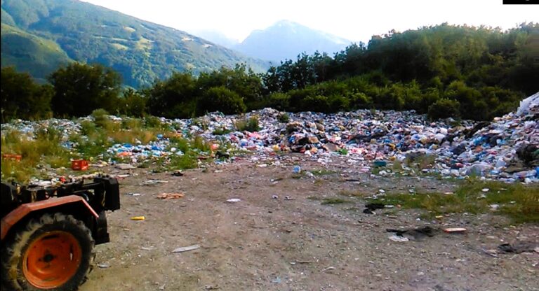 Deponia e eger Martinaj, 18 juni 2016,,,