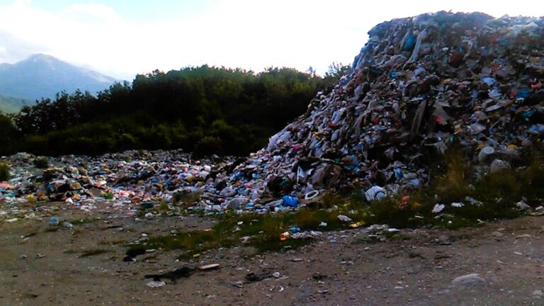 Deponia e eger Martinaj, 18 juni 2016,,,hhhh