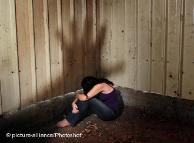 Dhuna ne familje, DW