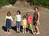 Femije qe lozin ne fshatin Bistrice