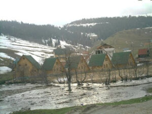 Kampshtepizat ne Boge te Rugoves