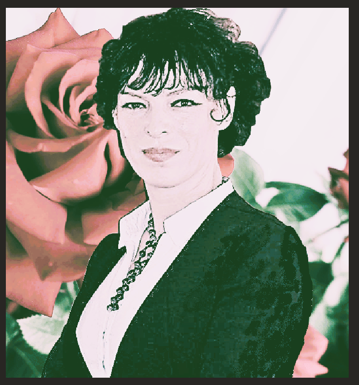 Web foto portret jeta Beqiraj,,,, rose,